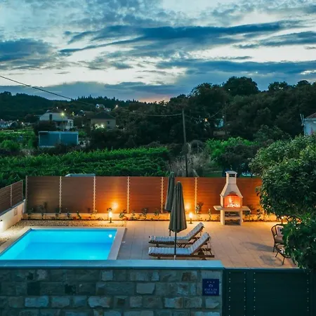 Σπίτι διακοπών House Celestial Near Imotski With Private Pool, Jacuzzi, Barbeque,private Parking *
